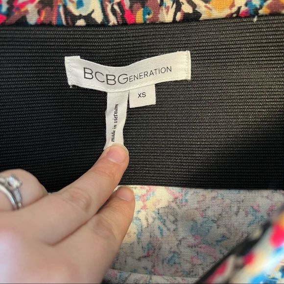 BCBGeneration Pull On Mini  Skirt Multicolour Abstract Pattern - Picture 8 of 10